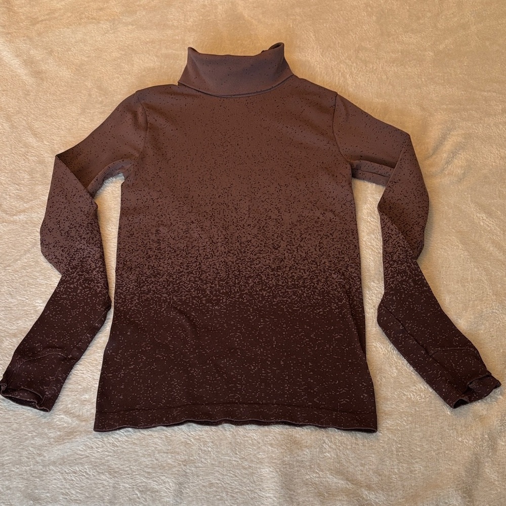 Athleta Women's Flurry Blizzard Gradient Ombre Brown Turtleneck Athletic XS EUC